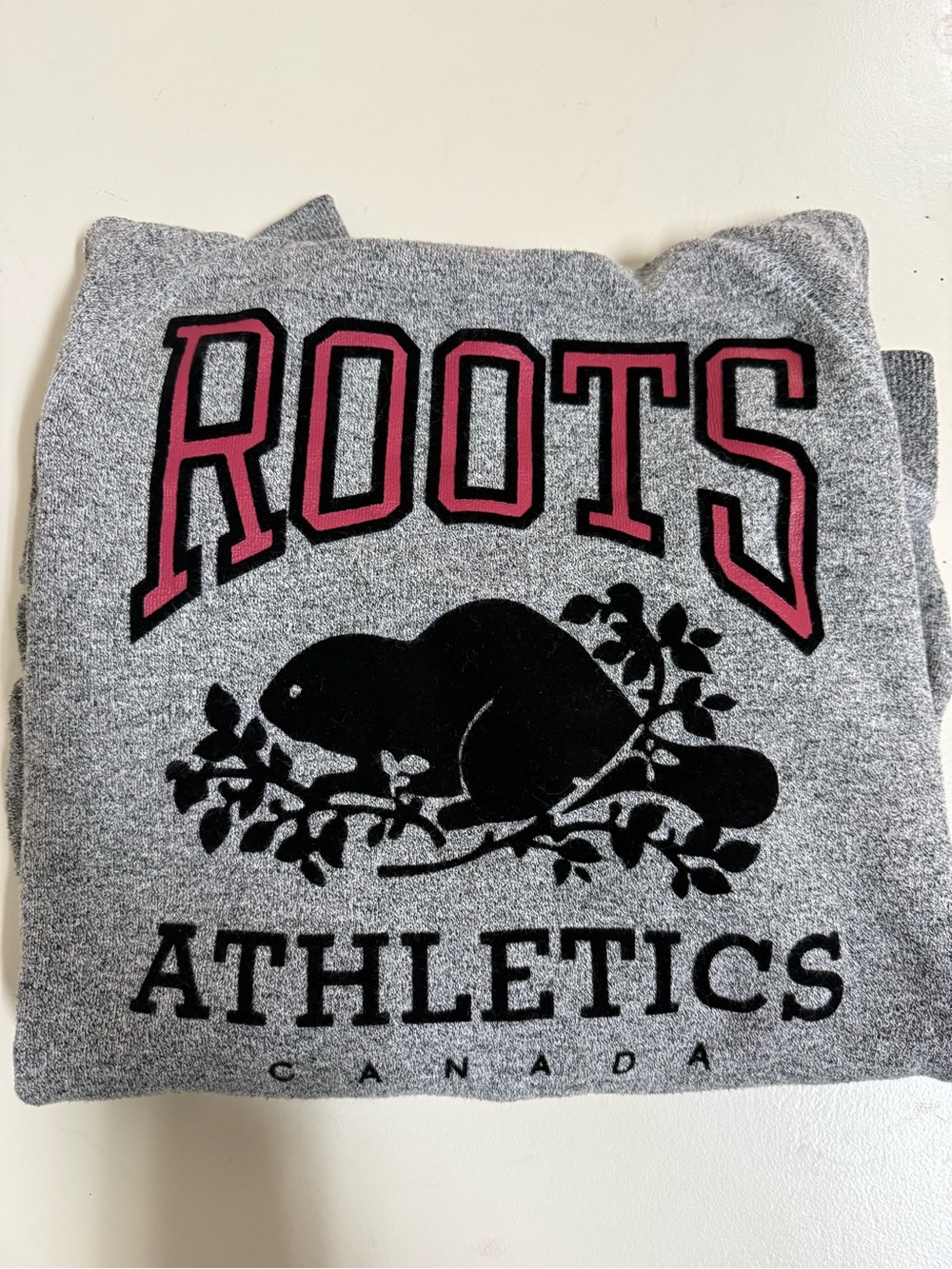 Roots Canada Womenโs Size Medium Sweatshirt Hoody